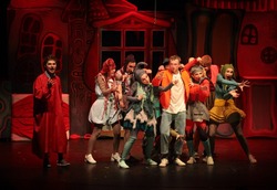 Премьера спектакля «Город маленьких бяк» прошла в Губкинском театре для детей и молодёжи 